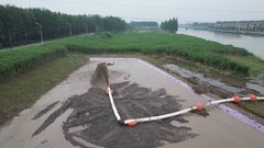 Çamur ve kum boşaltma uçları veya kesiciler için emme kazık makinesi çalışması için boşaltma yerleri